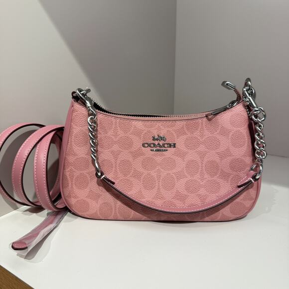 COACH Teri Shoulder Bag In Signature Canvas CV933 Dusty Pink - Picture 2 of 16